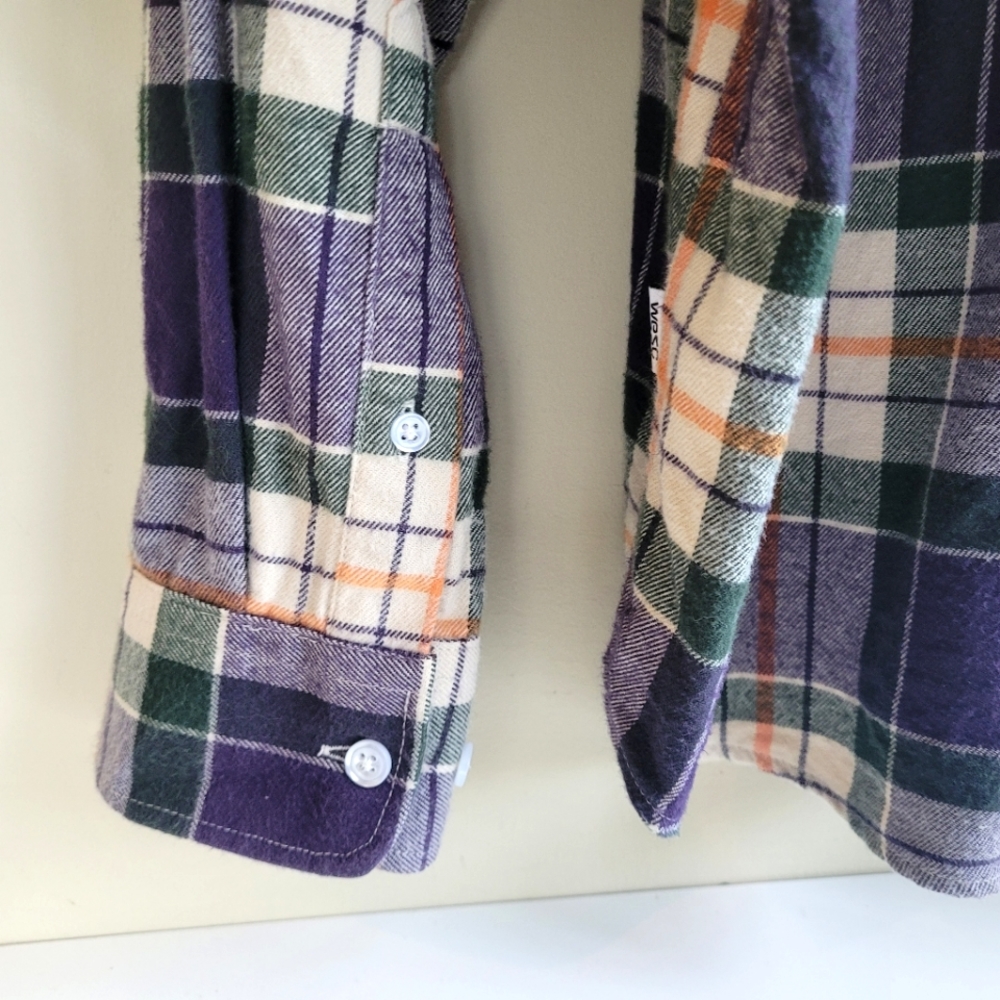 Wesc Plaid Tartan Regular Fit Flannel Purple Men's XL - Picture 4 of 6